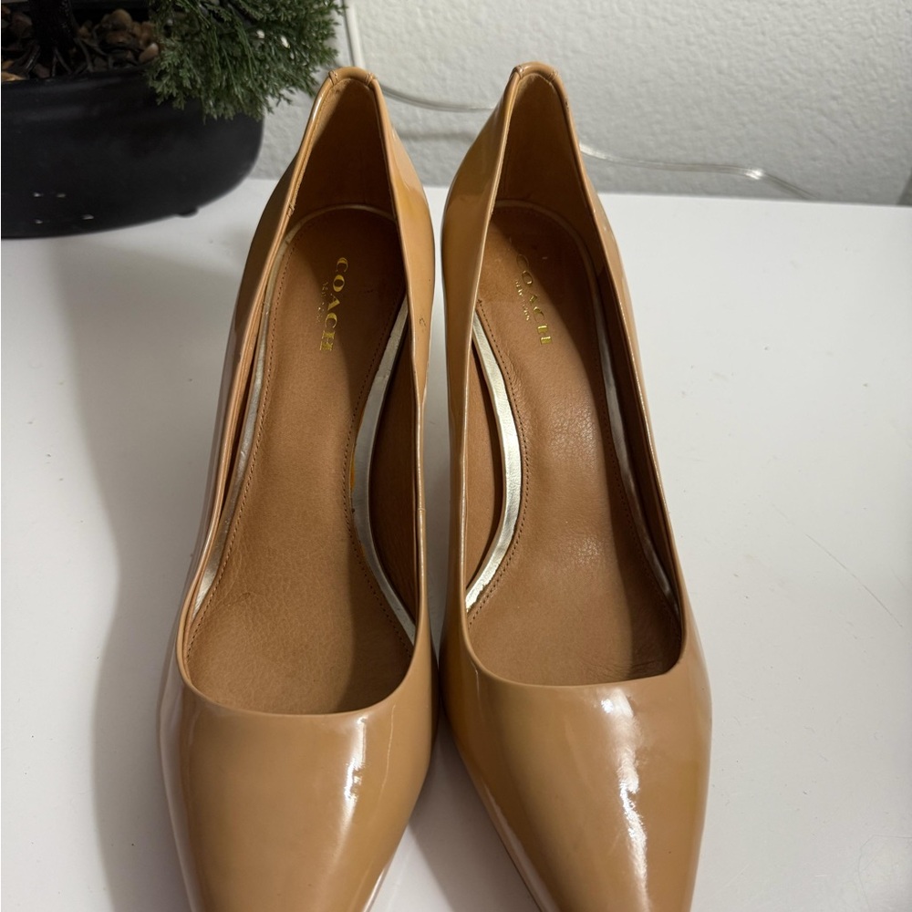 Coach Tan Women's Heels - Picture 2 of 6